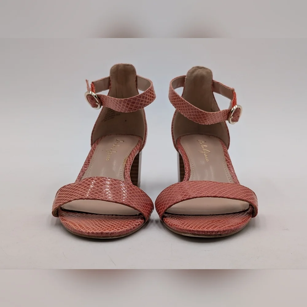 Amelia Grace Tacee Women Size US 6.5M|EU 37 Coral Block Heel Ankle Strap Sandal